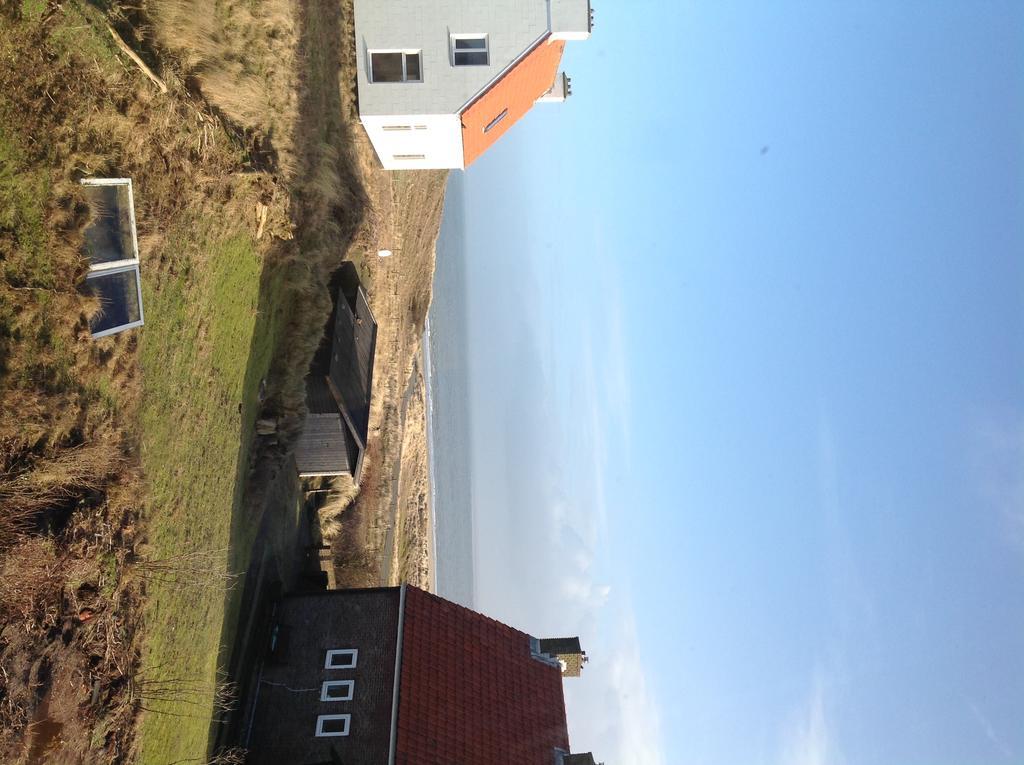 Thuis Bij Frans En Els Bed and Breakfast De Cocksdorp  Exteriör bild